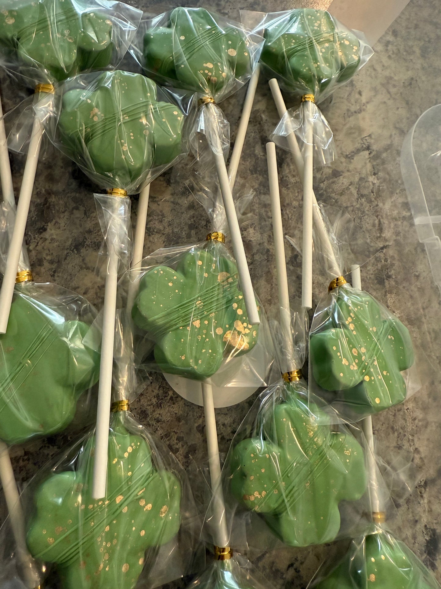 St Patrick’s Day Cake Pops