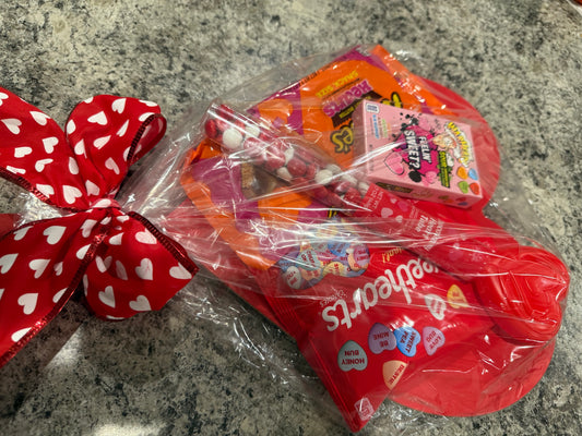 Valentine’s Candy Sticks